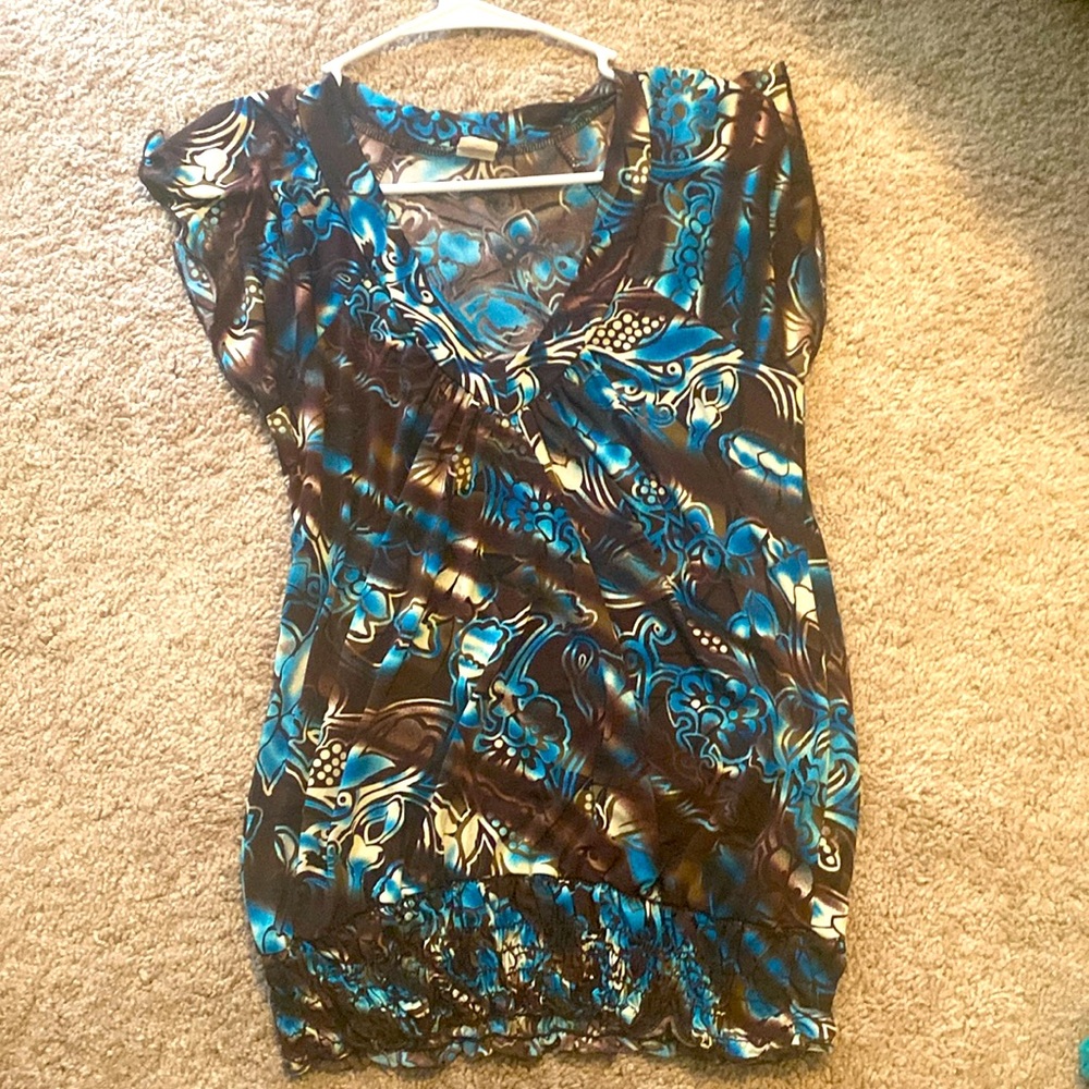 V blouse top